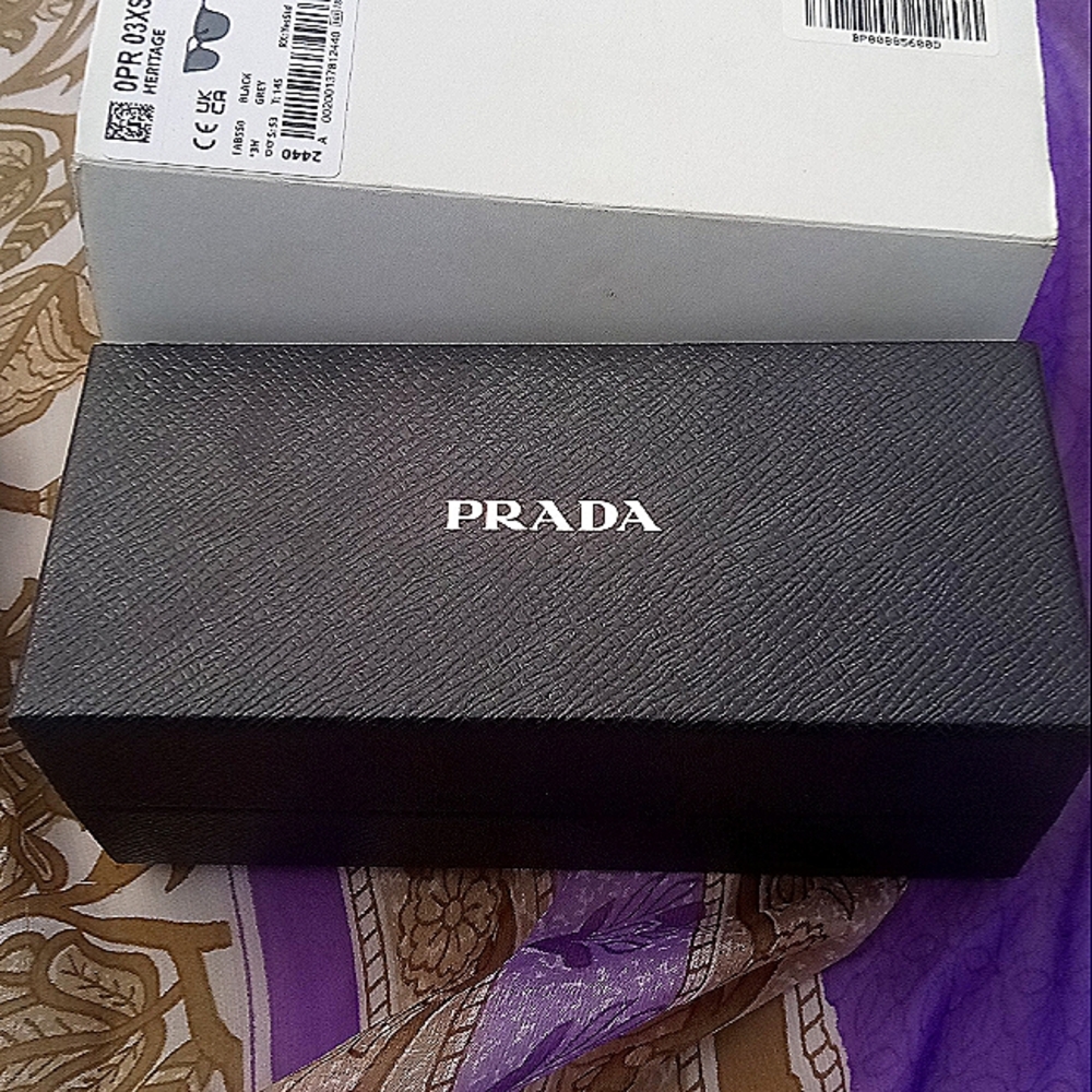 Brand New never warn Prada shades - Picture 5 of 5